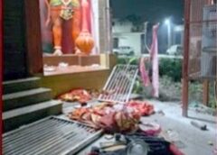 मंदिर में तोड़फोड़ करने के आरोपी युवक को लोगों ने किया पुलिस के हवाले