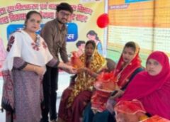 अंतर्राष्ट्रीय महिला दिवस पर गर्भवती महिलाओं की गोद भराई व 6 माह के बच्चों को अन्न प्राशन किया