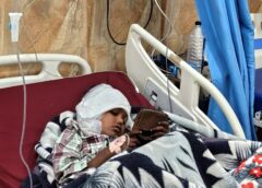 मां मासूम को तेंदुए से बचाने के लिए बनी मौत के सामने ढालतेंदुए के जबड़े से छुड़ाया अपने जिगर के टुकड़े को