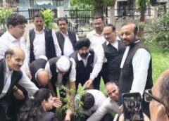 विश्व पर्यावरण दिवस पर bar एसोसिएशन ने रोपे पौधे
