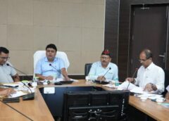 पूर्व सैनिकों और वीरांगनाओं की समस्याओं के त्वरित समाधान के निर्देश, डीएम ने अधिकारियों को दी समयसीमा