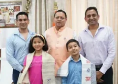 माउंट किलिमंजारो फतह करने वाले नन्हे पर्वतारोहियों से मिले सीएम धामी, उत्तराखंड का बढ़ाया गौरव